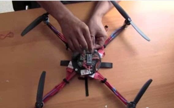 كيف تصنع طائرة رباعية بدون طيار Quadcopter Drone ؟