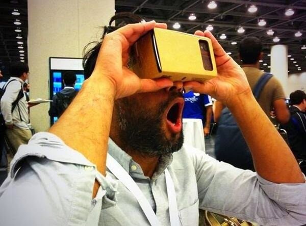 اصنع بنفسك : نظارة جوجل من ورق الكرتون المقوى Google Cardboard 4